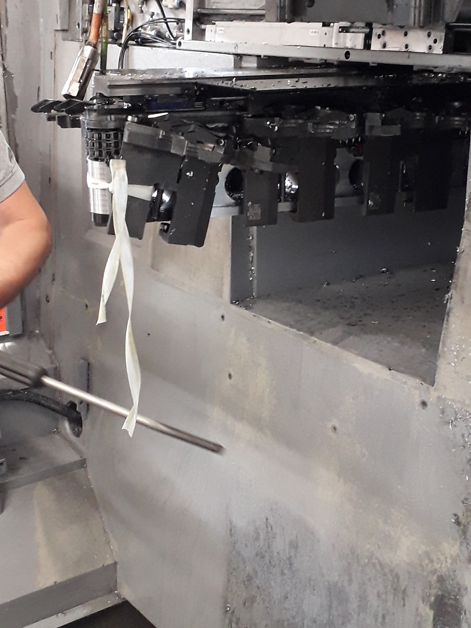 Cleaning machine tools quickly and efficiently phcleantec (en)